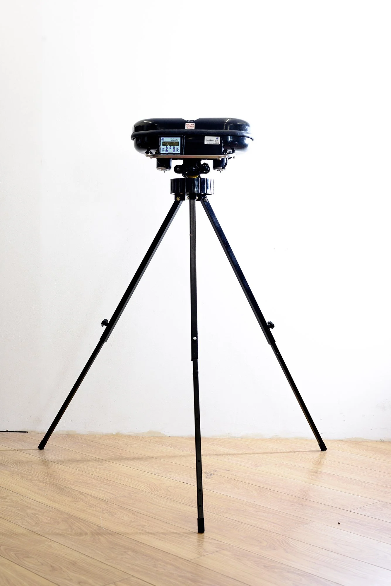 iWinner Automatic Cricket Bowling Machine Dubai